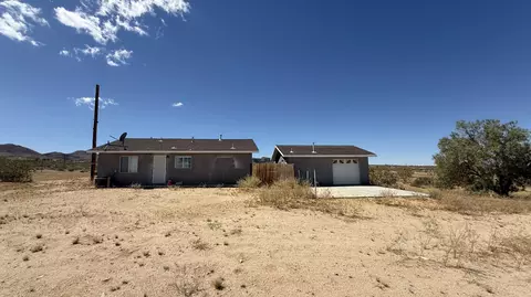Other - 1863 Cypress Ln, Landers, CA 92285 photo 5 of 27