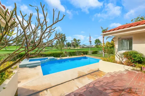 Exterior - 79915 Bermuda Dunes Dr, Bermuda Dunes, CA 92203 photo 4 of 8