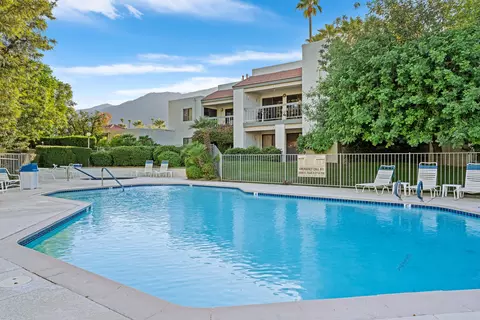 1865 N Via Miraleste, Palm Springs, CA 92262
