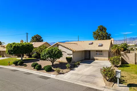 73751 White Sands Dr, Thousand Palms, CA 92276