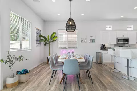 Dining - 82699 Barrymore St, Indio, CA 92201 photo 4 of 6