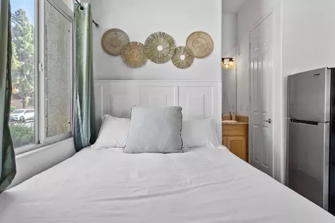 Bedroom - 82699 Barrymore St, Indio, CA 92201 photo 12 of 14