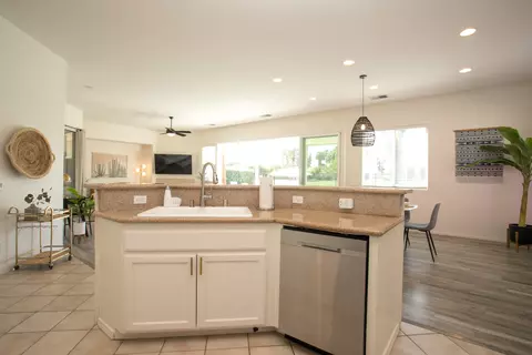 Kitchen - 82699 Barrymore St, Indio, CA 92201 photo 1 of 7