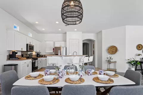 Dining - 82699 Barrymore St, Indio, CA 92201 photo 3 of 6
