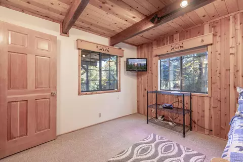 Bedroom - 1411 Klamath Rd, Big Bear City, CA 92314 photo 9 of 9