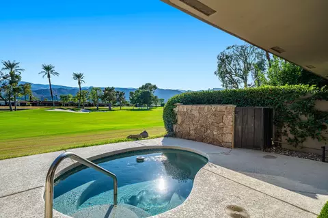 7 Whittier Ct, Rancho Mirage, CA 92270