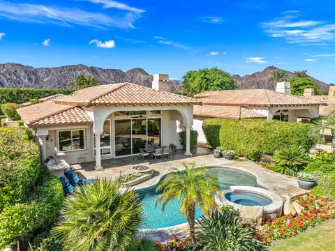 49580 W Mission Dr, La Quinta, CA 92253