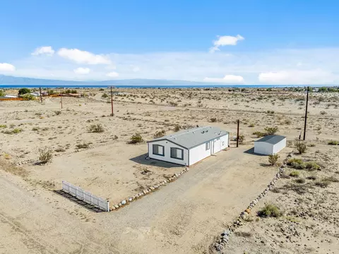View/Area - 2610 Dana Ave, Thermal, CA 92274 photo 10 of 11