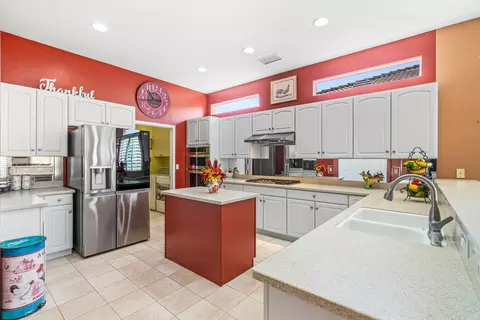 Kitchen - 44329 Royal Lytham Dr, Indio, CA 92201 photo 1 of 4