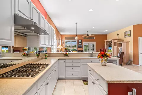 Kitchen - 44329 Royal Lytham Dr, Indio, CA 92201 photo 4 of 4