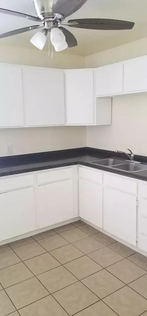Kitchen - 6414 Indio Ave, Yucca Valley, CA 92284 photo 2 of 2