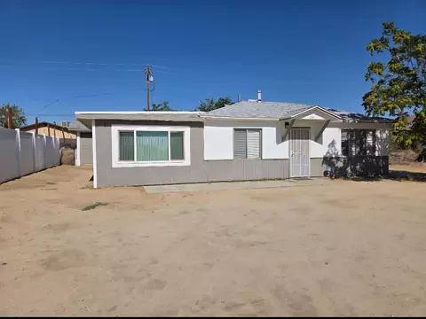 Exterior - 6414 Indio Ave, Yucca Valley, CA 92284 photo 4 of 6