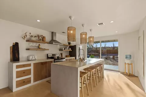 Kitchen - 3766 Burns Rd, Joshua Tree, CA 92252 photo 4 of 6