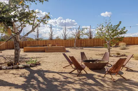 Exterior - 3766 Burns Rd, Joshua Tree, CA 92252 photo 8 of 13