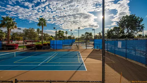 View/Area - 49189 Russell Ln, Indio, CA 92201 photo 2 of 2