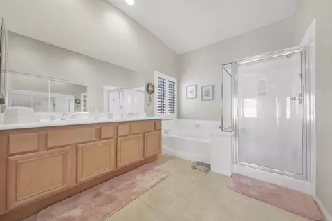 Bath - 80628 Virginia Ave, Indio, CA 92201 photo 2 of 2