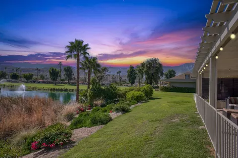 68489 Village Dr, Cathedral City, CA 92234