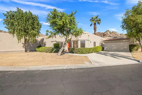 48524 Via Encanto, La Quinta, CA 92253