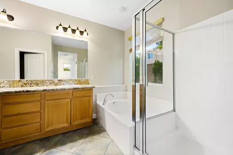 Bath - 80510 Denton Dr, Indio, CA 92203 photo 2 of 6