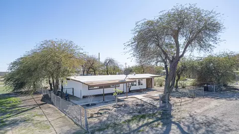 Other - 2338 Sand Ere Ave, Thermal, CA 92274 photo 4 of 10