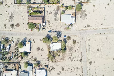 View/Area - 2338 Sand Ere Ave, Thermal, CA 92274 photo 2 of 3