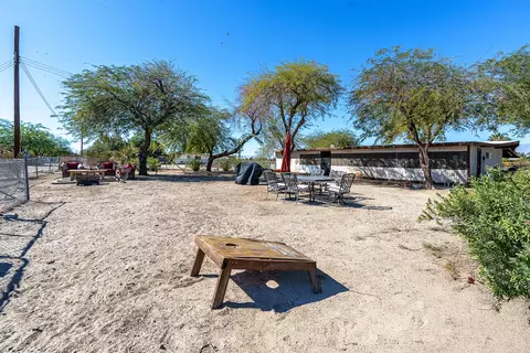 Exterior - 2338 Sand Ere Ave, Thermal, CA 92274 photo 6 of 9