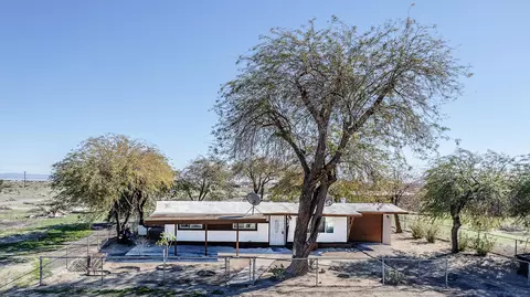 2338 Sand Ere Ave, Thermal, CA 92274