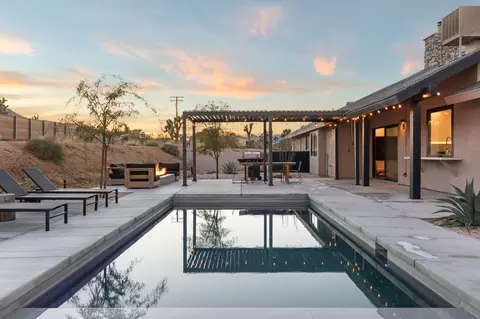 Exterior - 60633 Pueblo Trl, Joshua Tree, CA 92252 photo 4 of 17