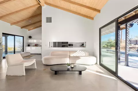 Living - 60633 Pueblo Trl, Joshua Tree, CA 92252 photo 1 of 2