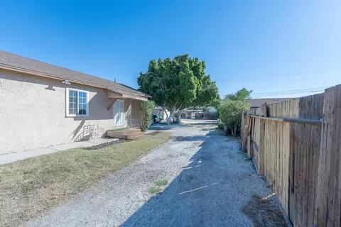 Exterior - 43780 W Circle Dr, Indio, CA 92201 photo 4 of 5