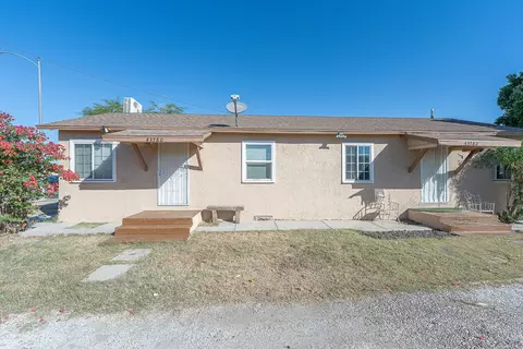 43780 W Circle Dr, Indio, CA 92201