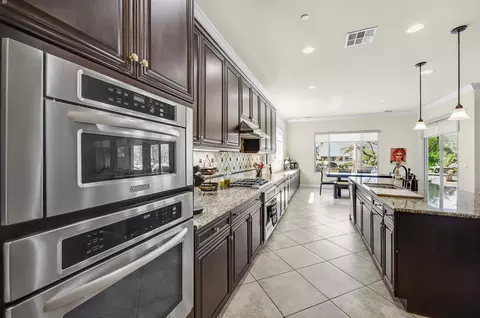 Kitchen - 81569 Corte Monteleon, Indio, CA 92203 photo 5 of 6