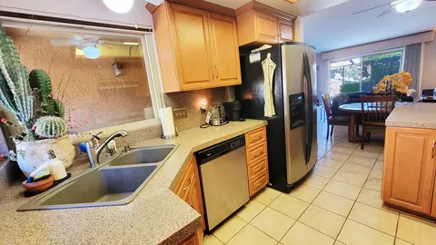 Kitchen - 82088 Cochran Dr, Indio, CA 92201 photo 6 of 6