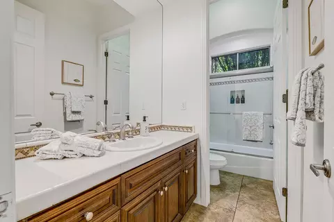 Bath - 48548 Meandering Cloud St, Indio, CA 92201 photo 1 of 5