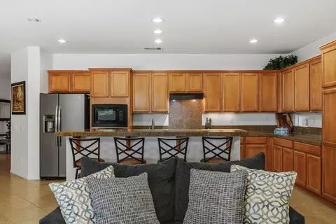 Kitchen - 84303 Eremo Way, Indio, CA 92203 photo 5 of 5