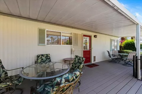 322 Logenita St, Palm Springs, CA 92264