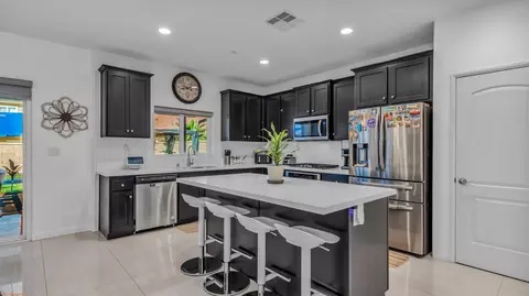 44801 Beringer Dr, Indio, CA 92203 photo 2