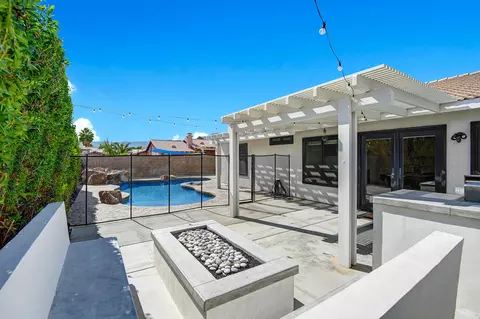 Exterior - 48192 Panorama Ave, Indio, CA 92201 photo 4 of 8