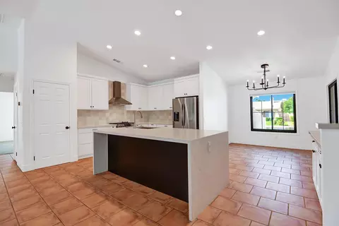 Kitchen - 48192 Panorama Ave, Indio, CA 92201 photo 3 of 3
