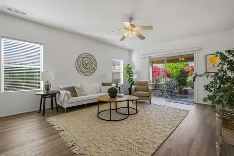 78584 Glastonbury Way, Palm Desert, CA 92211
