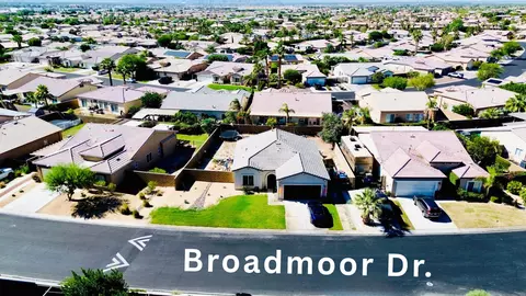 View/Area - 40567 Broadmoor Dr, Indio, CA 92203 photo 2 of 7