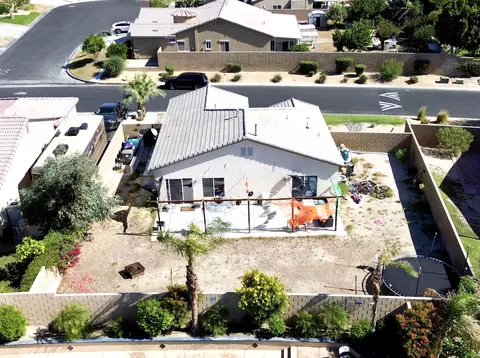 View/Area - 40567 Broadmoor Dr, Indio, CA 92203 photo 5 of 7