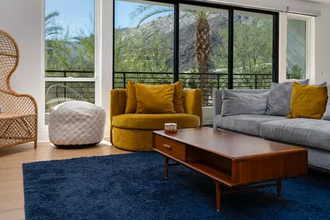 122 Cameron Center Dr, Palm Springs, CA 92264