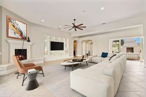 Living - 49128 Montpelier Dr, Indio, CA 92201 photo 3 of 8