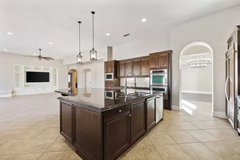 Kitchen - 49128 Montpelier Dr, Indio, CA 92201 photo 3 of 5