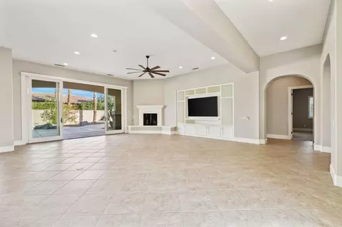 Living - 49128 Montpelier Dr, Indio, CA 92201 photo 5 of 8