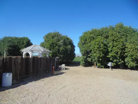 Exterior - 2265 E Chanslor Way, Blythe, CA 92225 photo 7 of 18