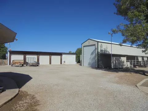 Exterior - 2265 E Chanslor Way, Blythe, CA 92225 photo 14 of 18