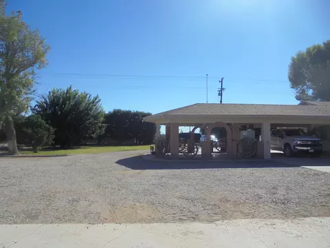 Exterior - 2265 E Chanslor Way, Blythe, CA 92225 photo 10 of 18