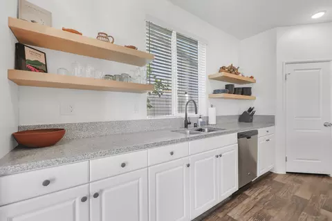 Kitchen - 82801 Wheatley Ct, Indio, CA 92201 photo 2 of 4
